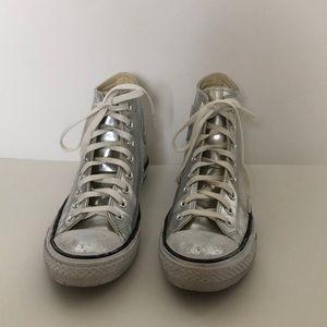 Silver metallic high top converse